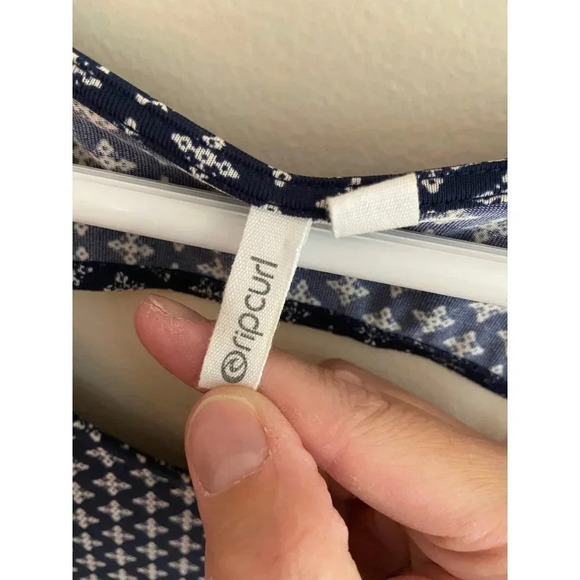 Rip Curl Navy and White Short Sleeve Surf Mini Dress Size Small - Picture 6 of 11